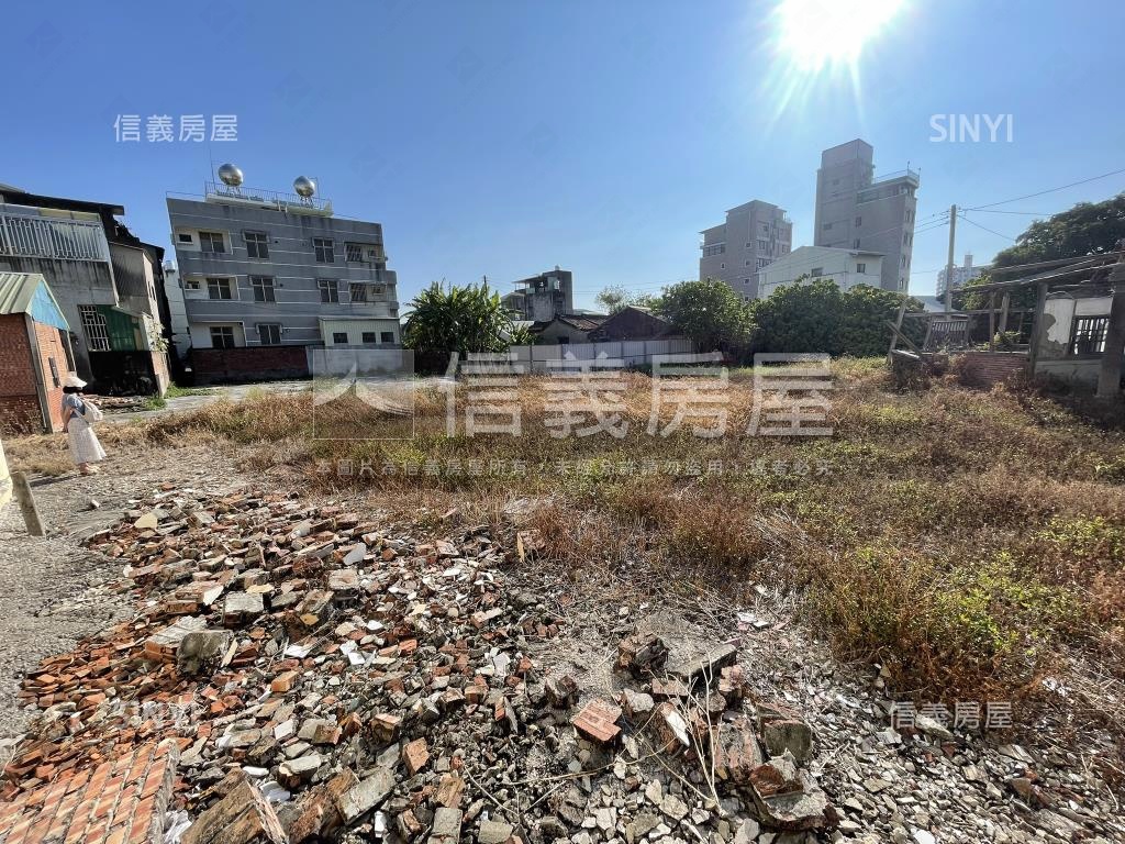 新營延平路百坪土地房屋室內格局與周邊環境