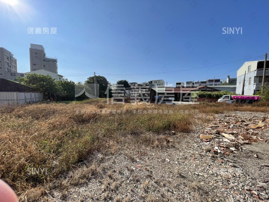 新營延平路百坪土地房屋室內格局與周邊環境