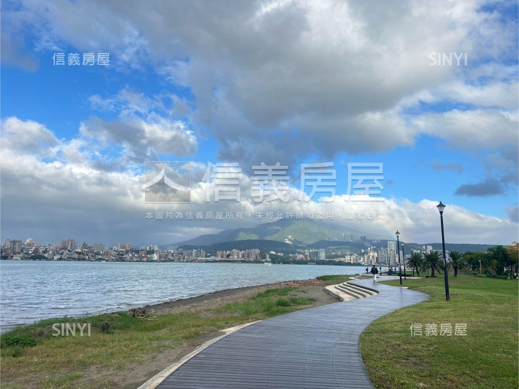 海岸新都三房車位房屋室內格局與周邊環境