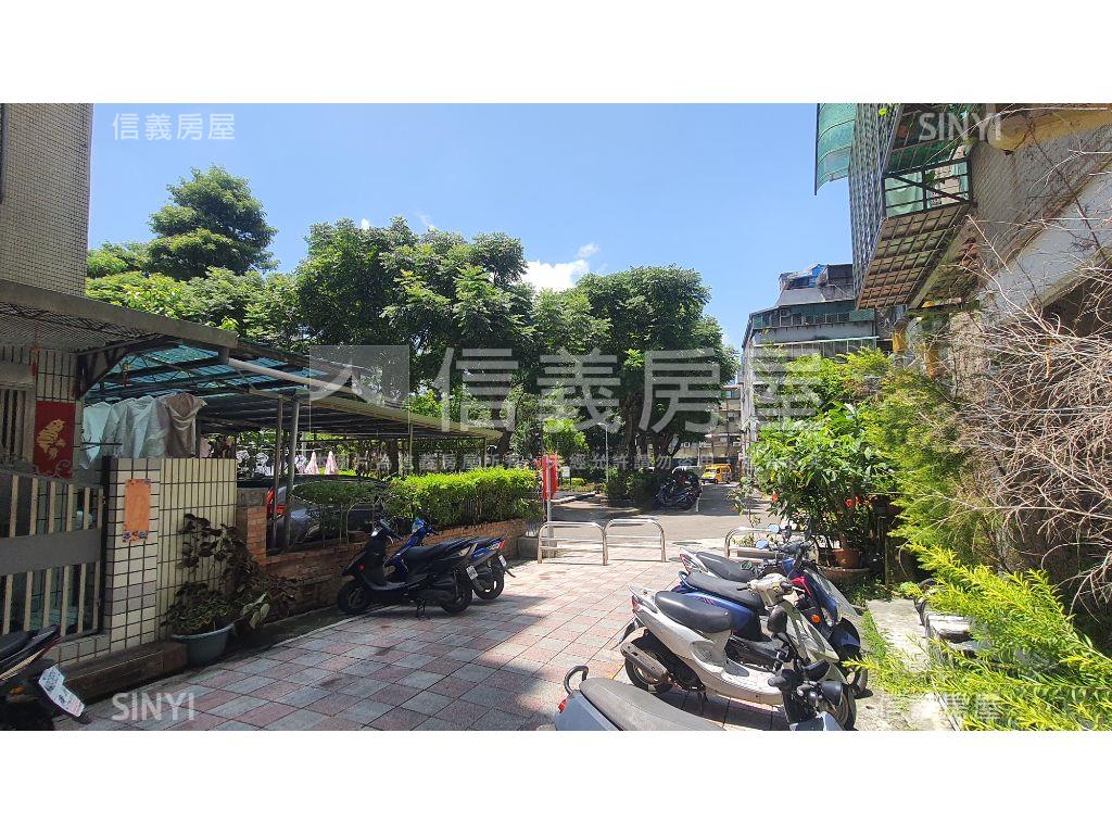近捷運龍華公園美景雅居房屋室內格局與周邊環境