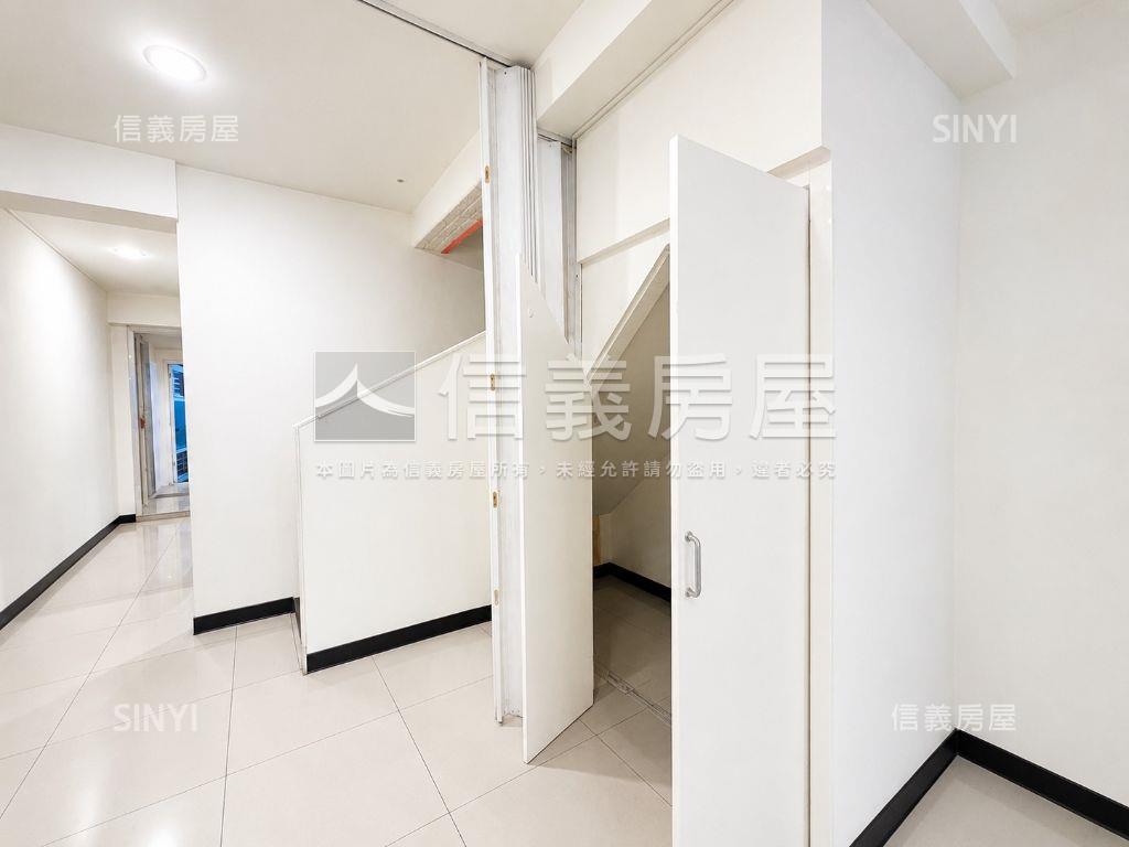 靜巷一樓好方便房屋室內格局與周邊環境