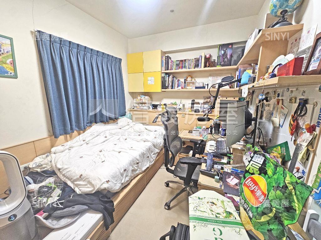 銀河水都三房坡平大車位房屋室內格局與周邊環境