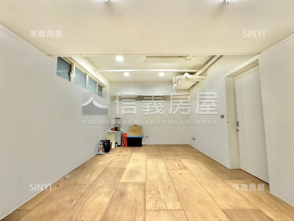 商圈興起。敦北民生金店房屋室內格局與周邊環境