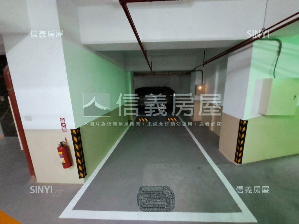 品自在河岸美屋房屋室內格局與周邊環境