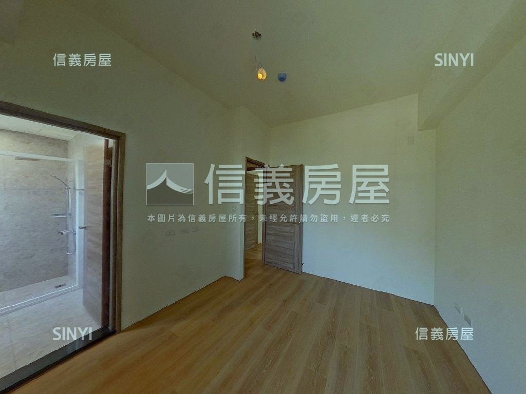 品自在河岸美屋房屋室內格局與周邊環境