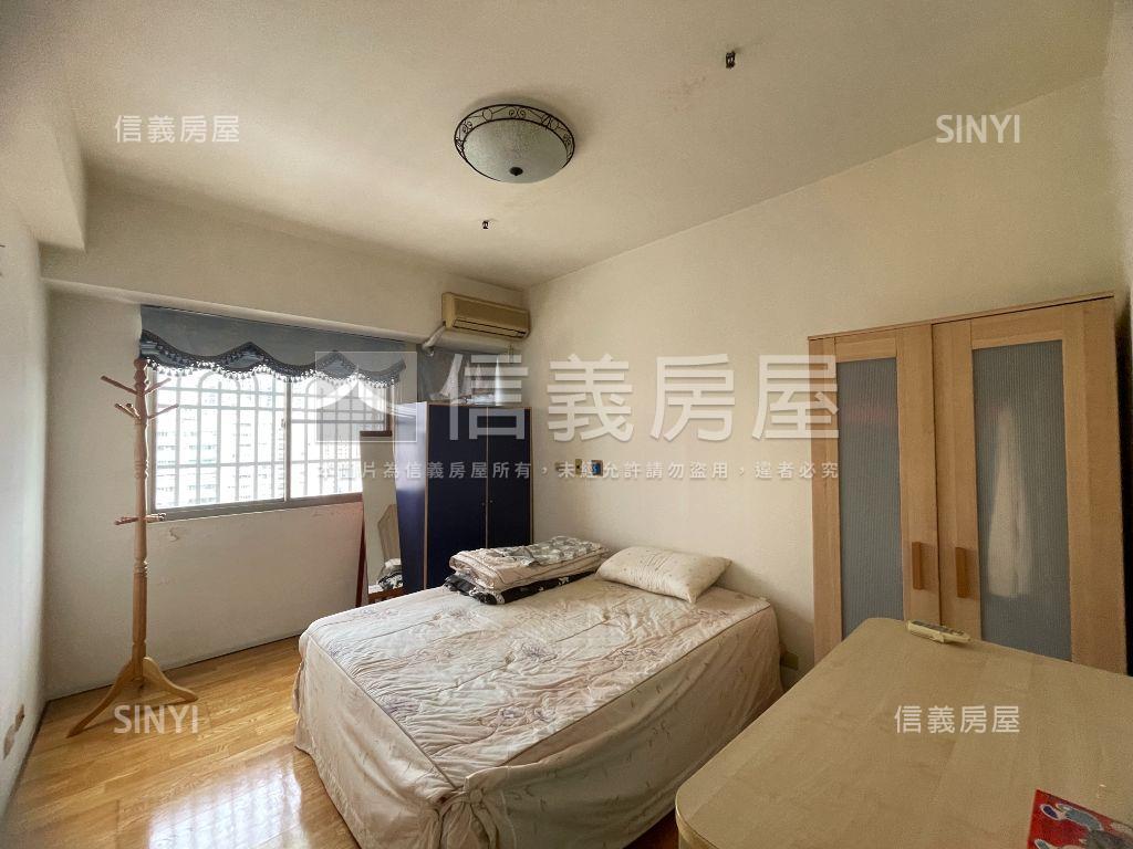 捷運宅｜近高鐵兩房平車房屋室內格局與周邊環境