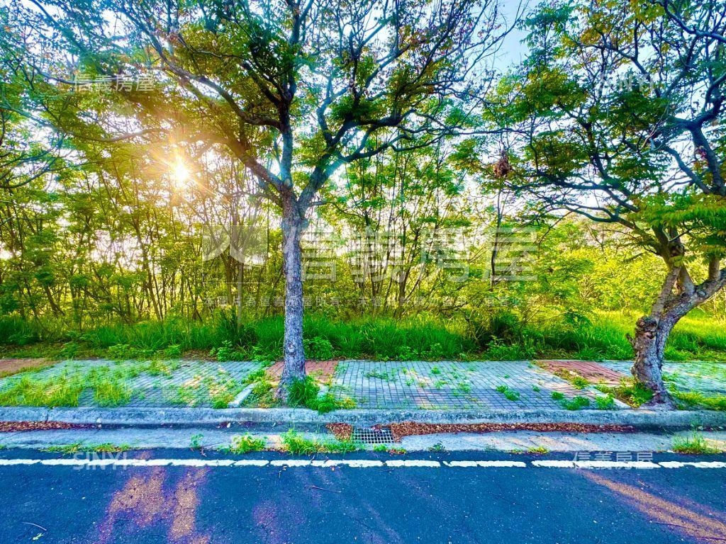 雲林高鐵住三土地珠寶盒房屋室內格局與周邊環境