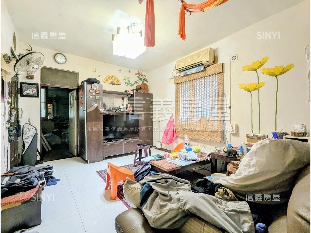 面迪卡儂邊間公寓房屋室內格局與周邊環境