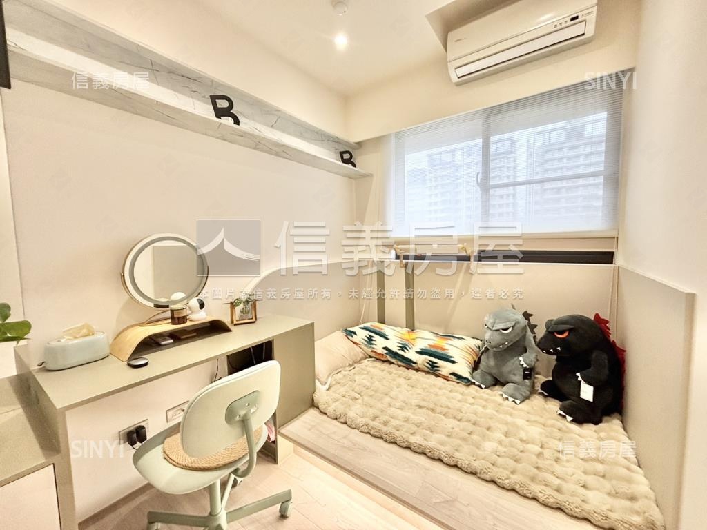 典雅別緻，三房車位房屋室內格局與周邊環境