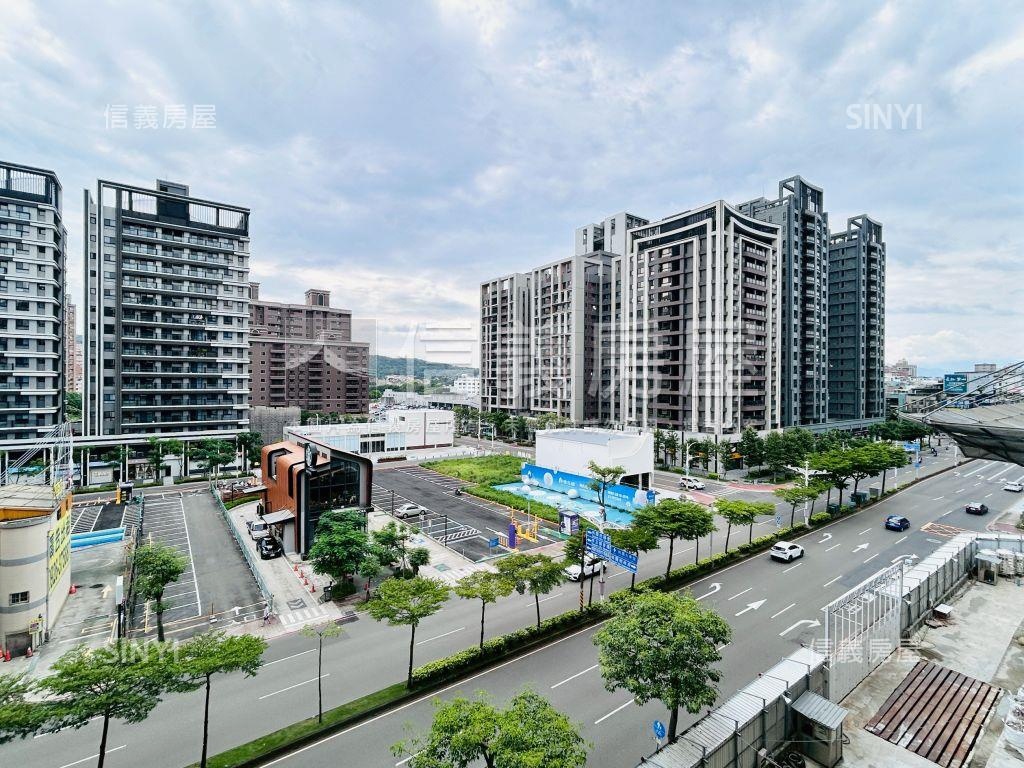 質感美屋，中樓層三房車位房屋室內格局與周邊環境