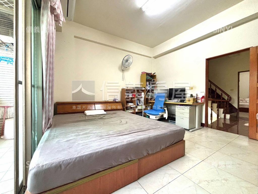 東區｜傳統格局｜獨棟車墅房屋室內格局與周邊環境