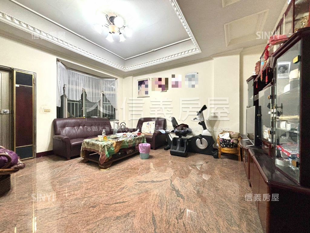 東區｜傳統格局｜獨棟車墅房屋室內格局與周邊環境