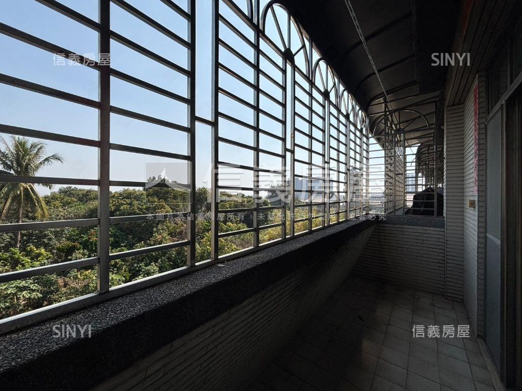 東區｜傳統格局｜獨棟車墅房屋室內格局與周邊環境