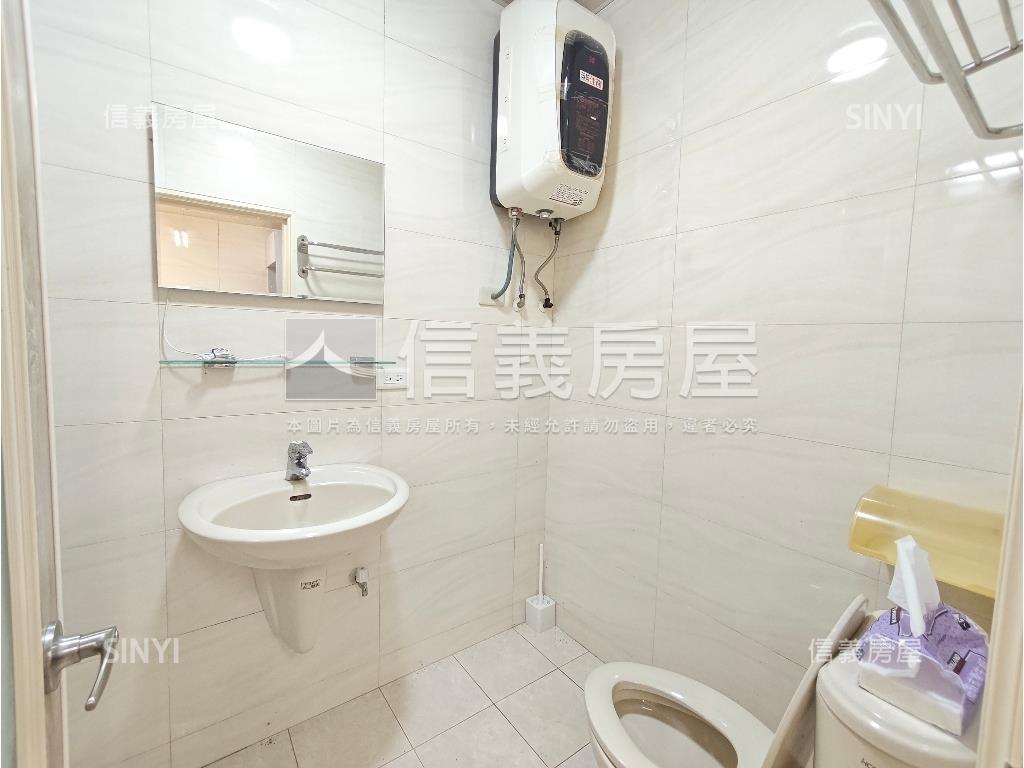 楊新路水美國小透天房屋室內格局與周邊環境