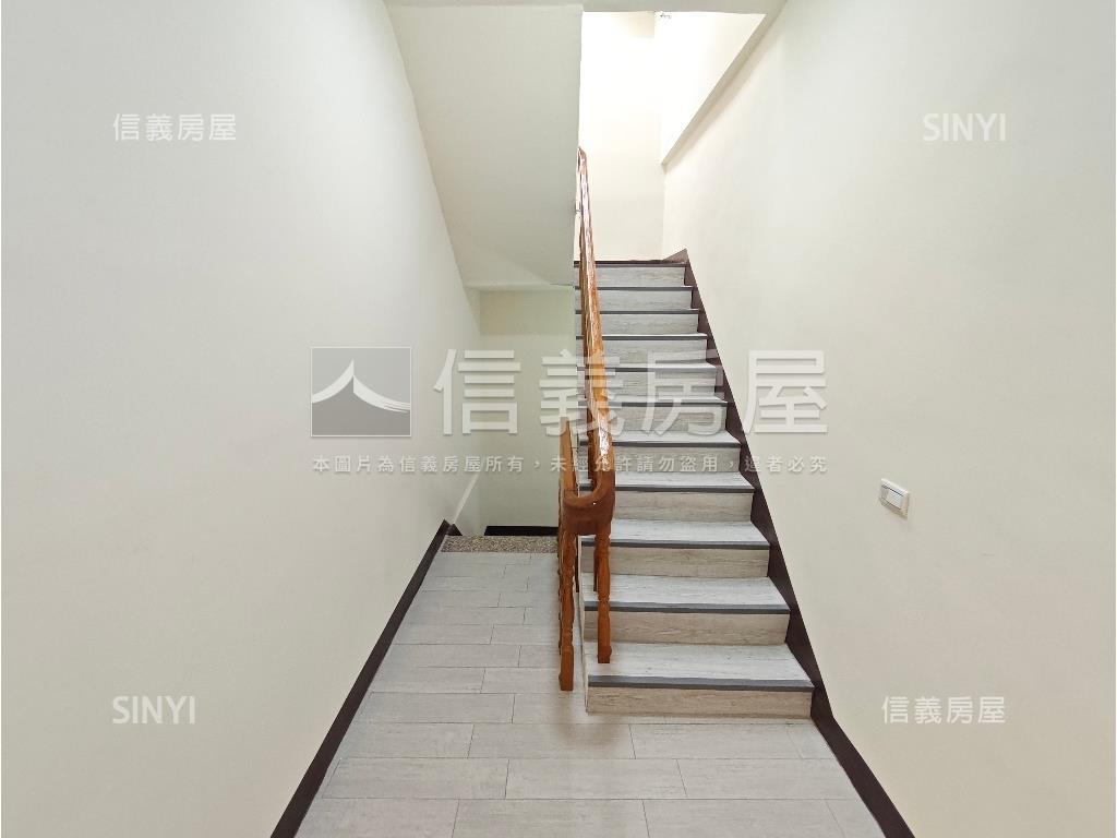 楊新路水美國小透天房屋室內格局與周邊環境