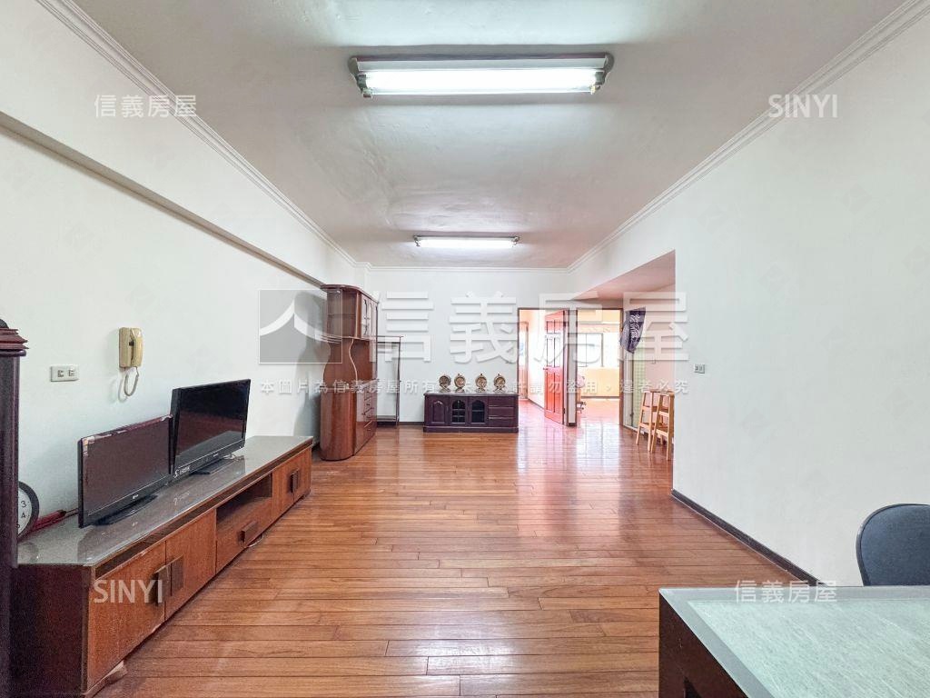 華士第一家房屋室內格局與周邊環境