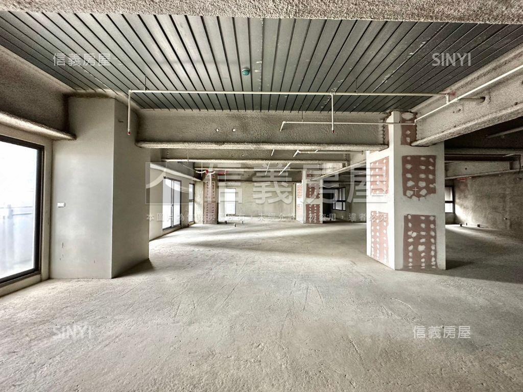 四季天韻景觀視野戶雙平車房屋室內格局與周邊環境