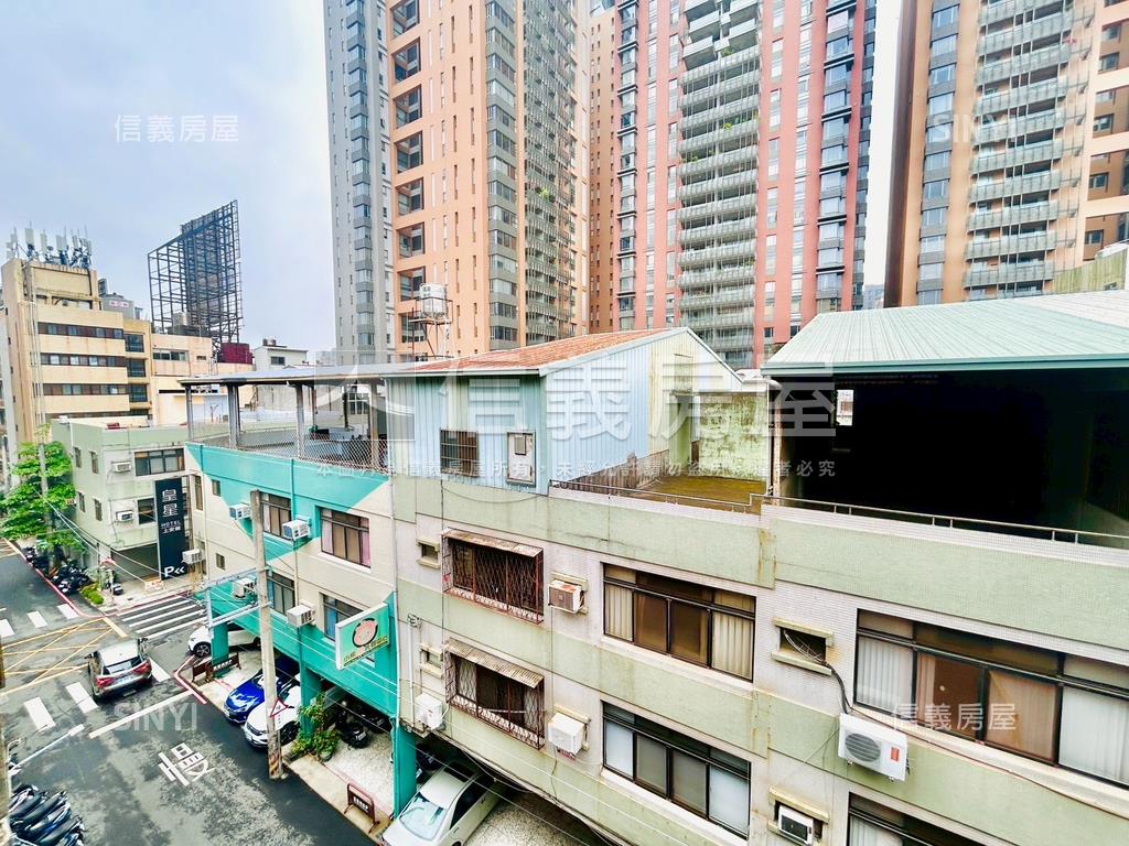 近秋紅谷珍稀獨棟透店房屋室內格局與周邊環境