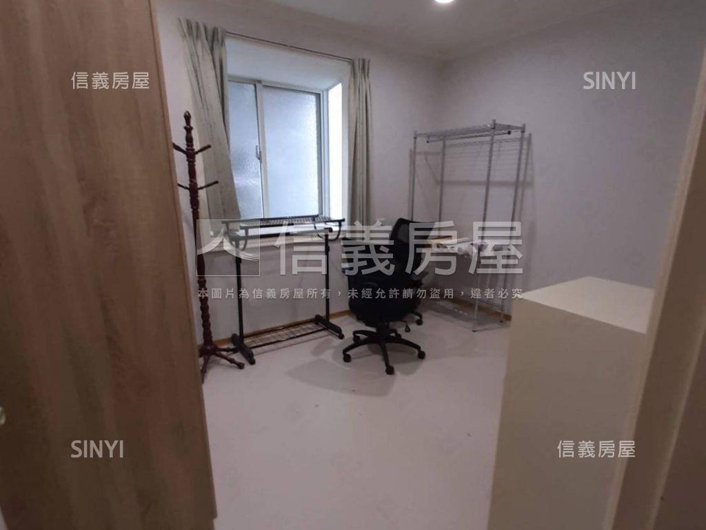 湖畔庭園‧頂加大空間房屋室內格局與周邊環境