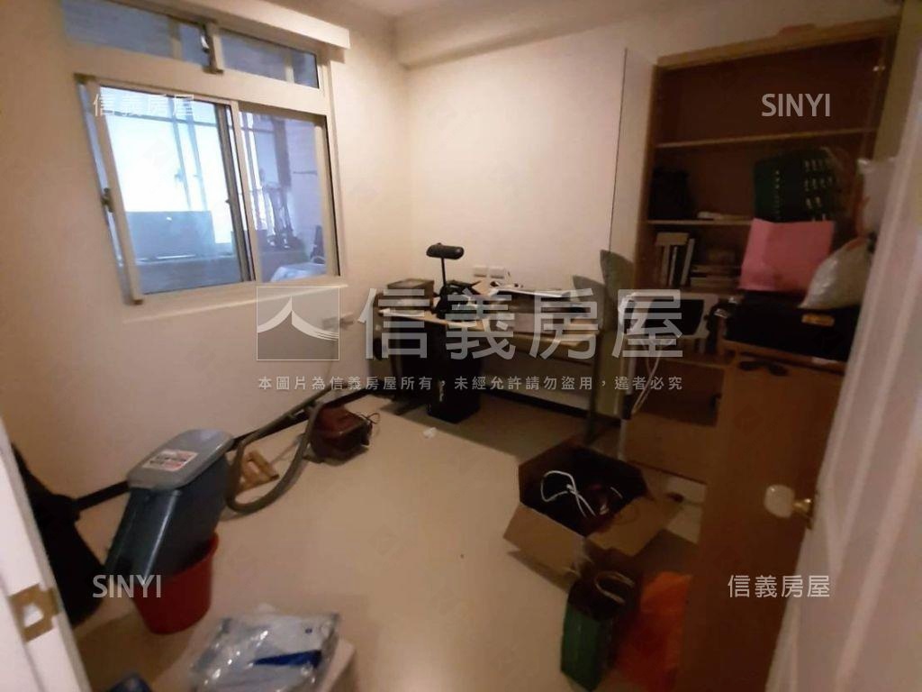 湖畔庭園‧頂加大空間房屋室內格局與周邊環境