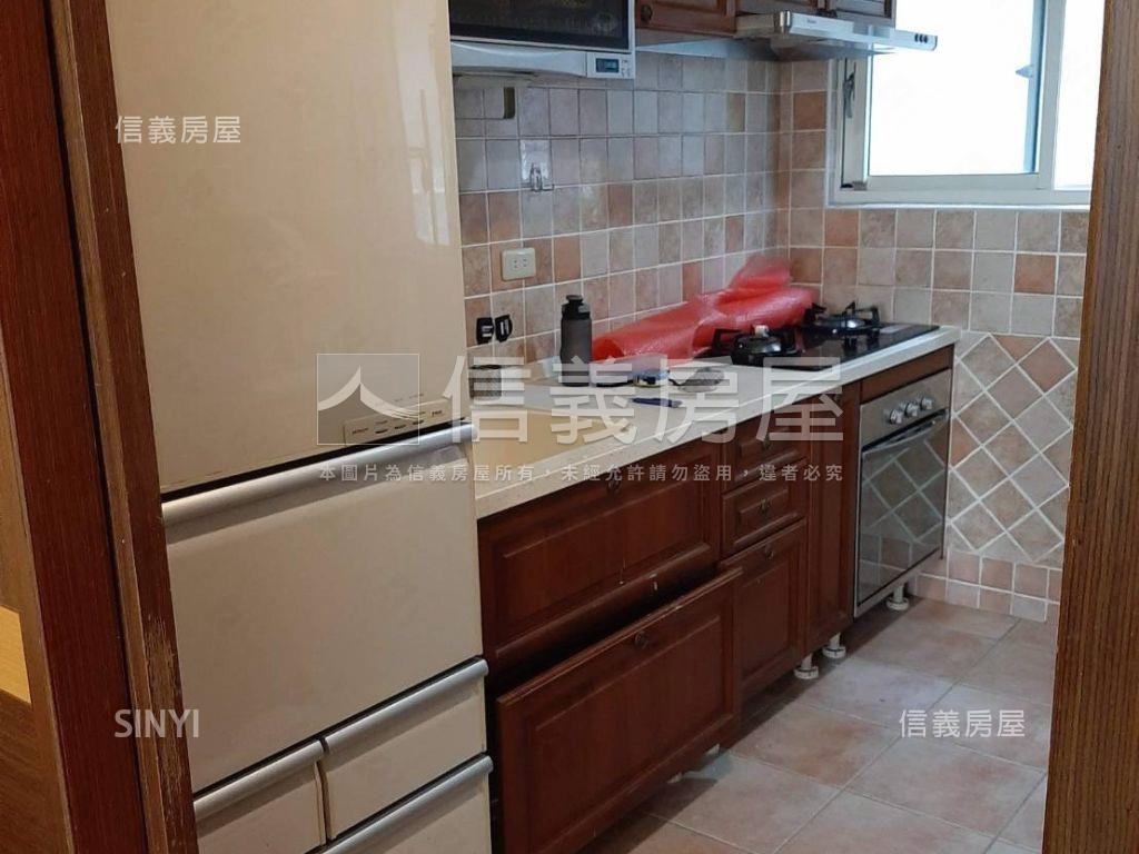 湖畔庭園‧頂加大空間房屋室內格局與周邊環境