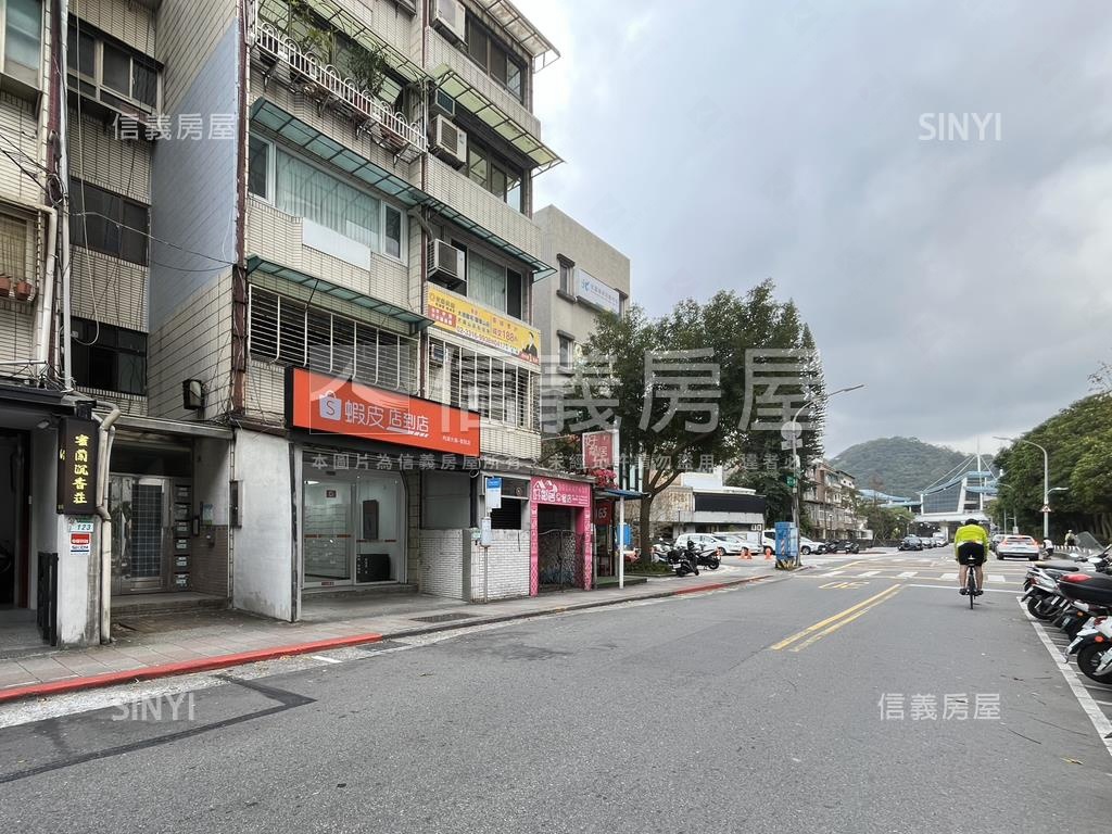 湖畔庭園‧頂加大空間房屋室內格局與周邊環境