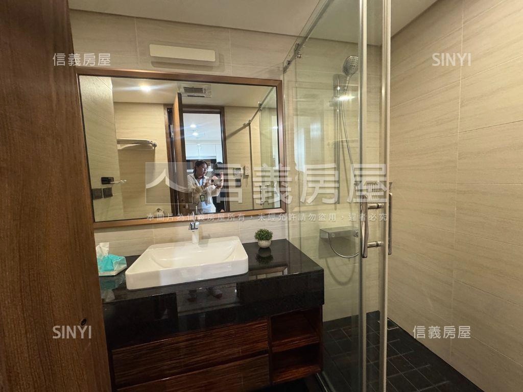 冠德美妝高樓朝南兩房房屋室內格局與周邊環境