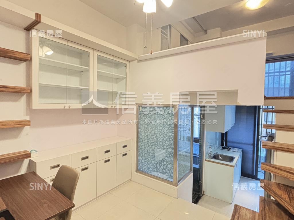 士林捷運小貴馥精緻美屋房屋室內格局與周邊環境