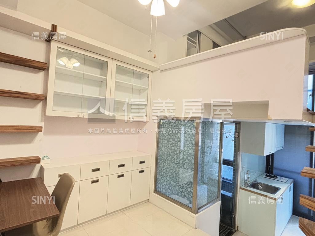 士林捷運小貴馥精緻美屋房屋室內格局與周邊環境