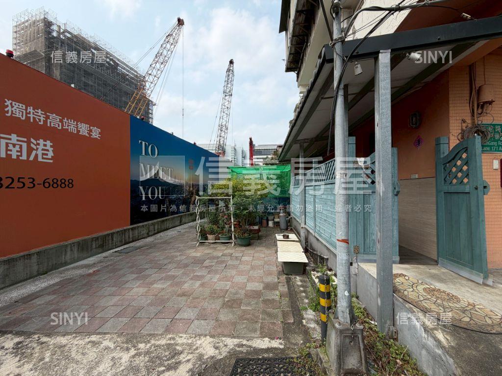 邊間一樓✦南港路一段門牌房屋室內格局與周邊環境