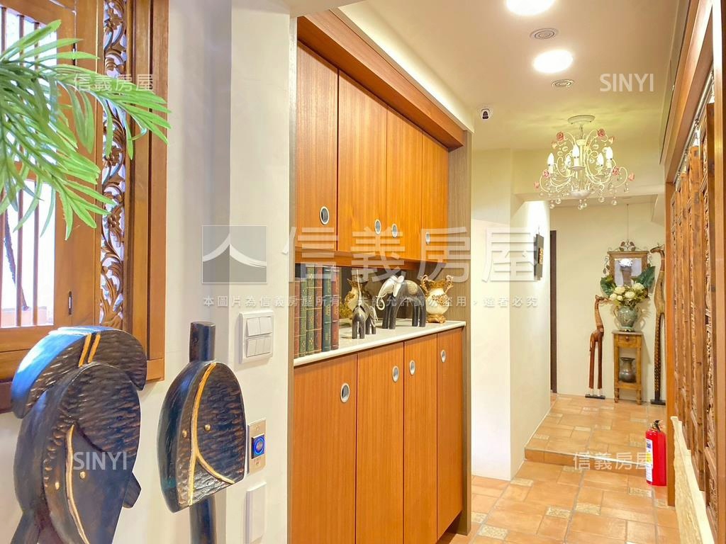 專任內湖區收租四套房公寓房屋室內格局與周邊環境