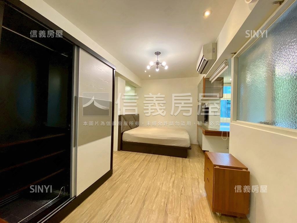 專任內湖區收租四套房公寓房屋室內格局與周邊環境