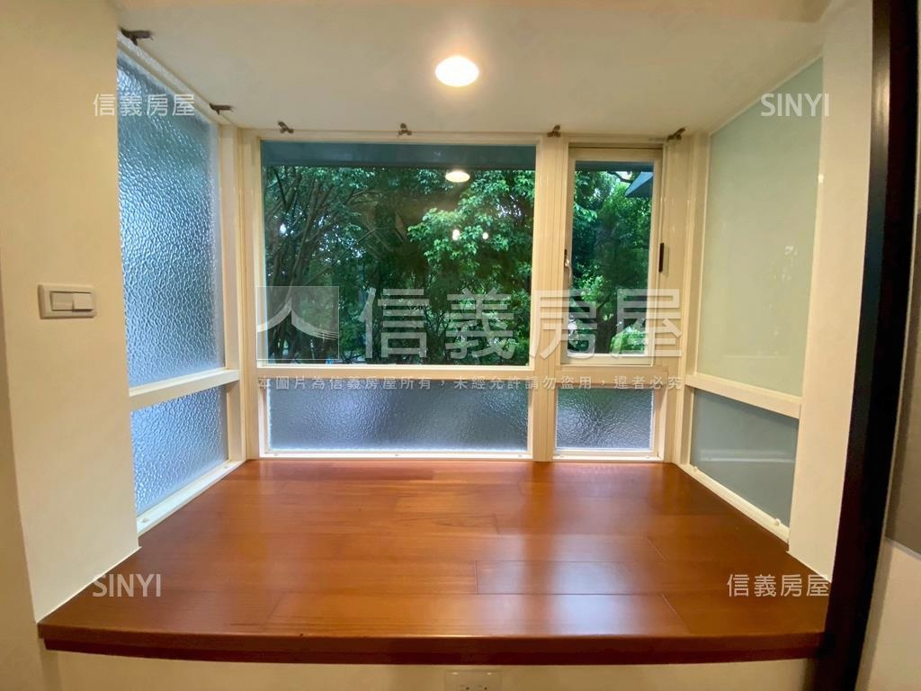 專任內湖區收租四套房公寓房屋室內格局與周邊環境