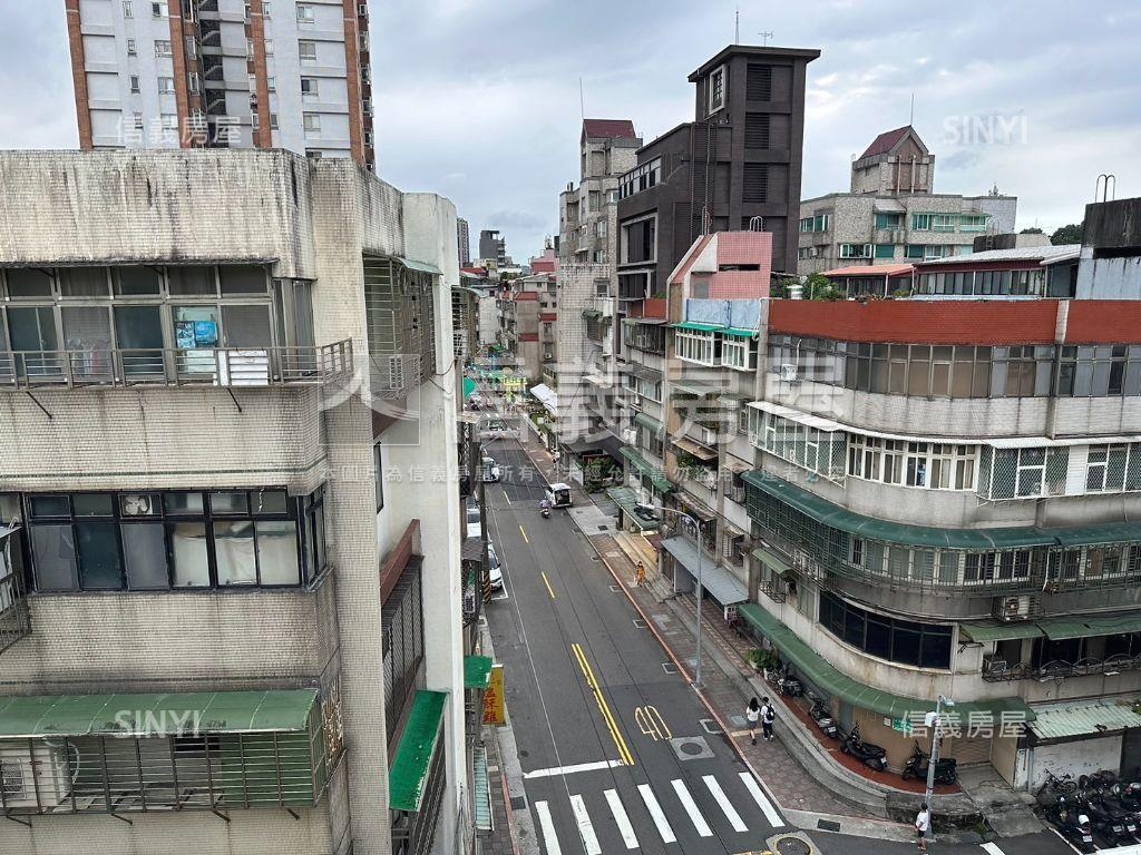 星雲收租寶房屋室內格局與周邊環境