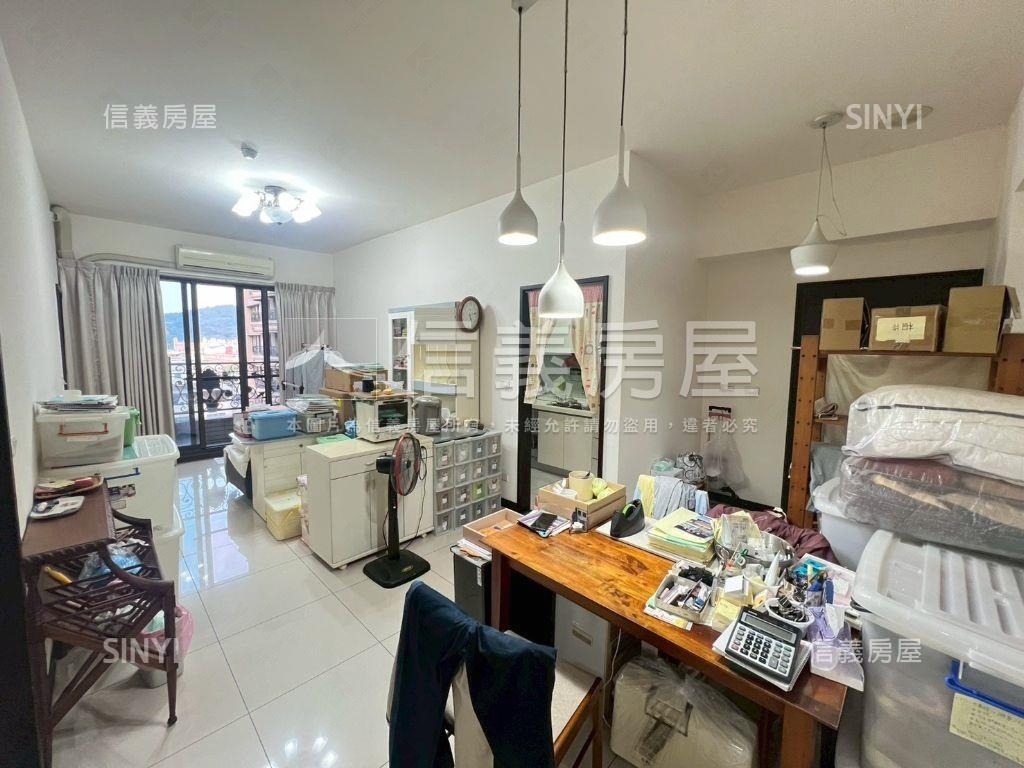 京王稀有高樓景觀兩房車位房屋室內格局與周邊環境