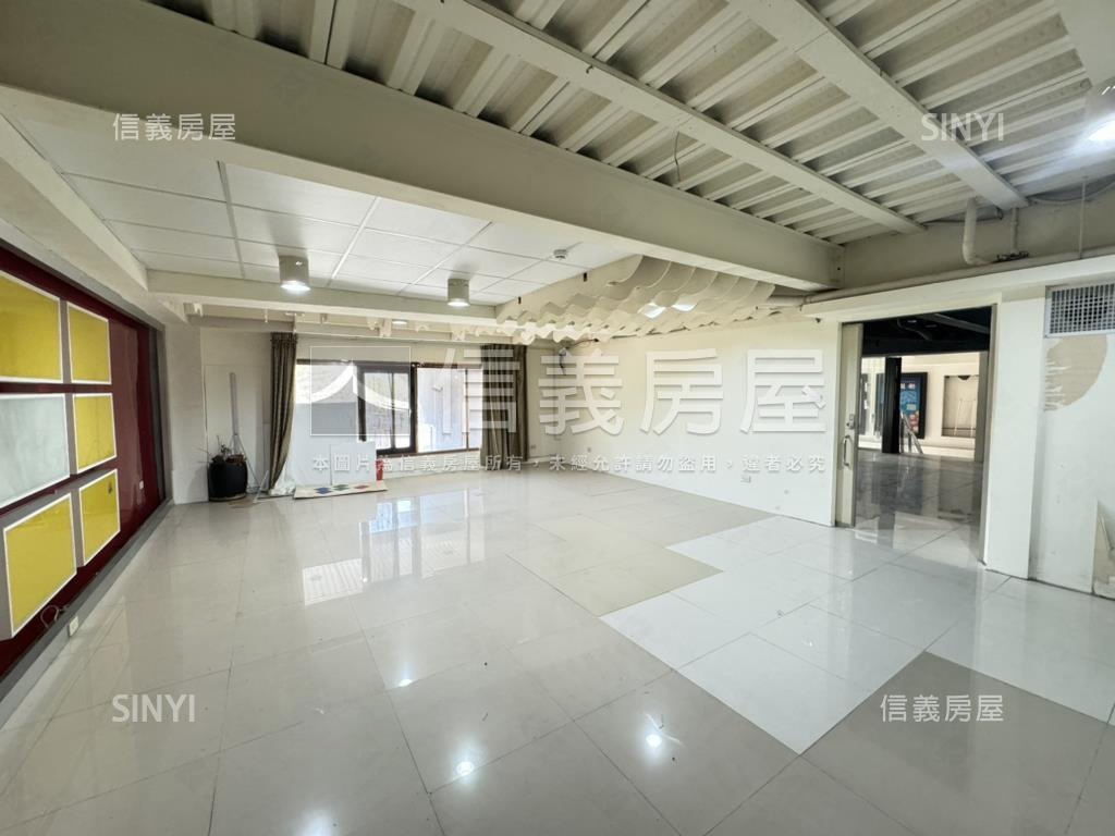 愛河景觀首排三角窗收租店房屋室內格局與周邊環境