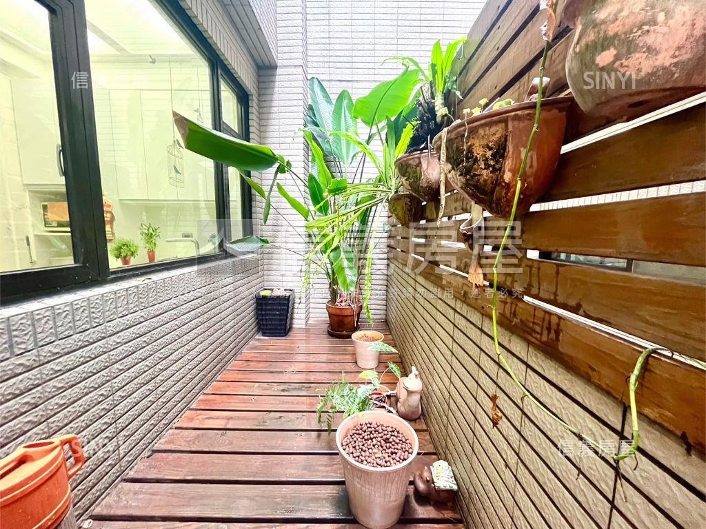 藝墅村大面寬透天房屋室內格局與周邊環境