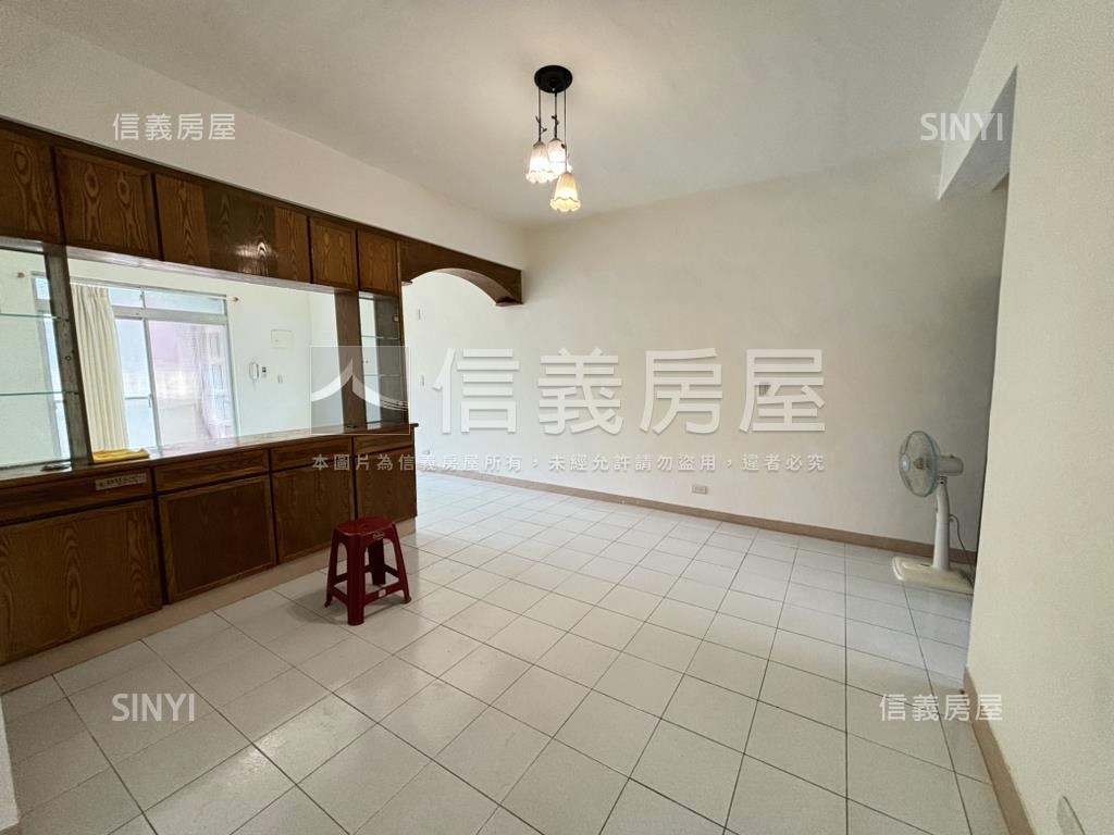 北醫三房明亮美寓房屋室內格局與周邊環境