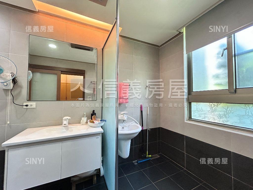 行義路稀有露臺戶★必看房屋室內格局與周邊環境