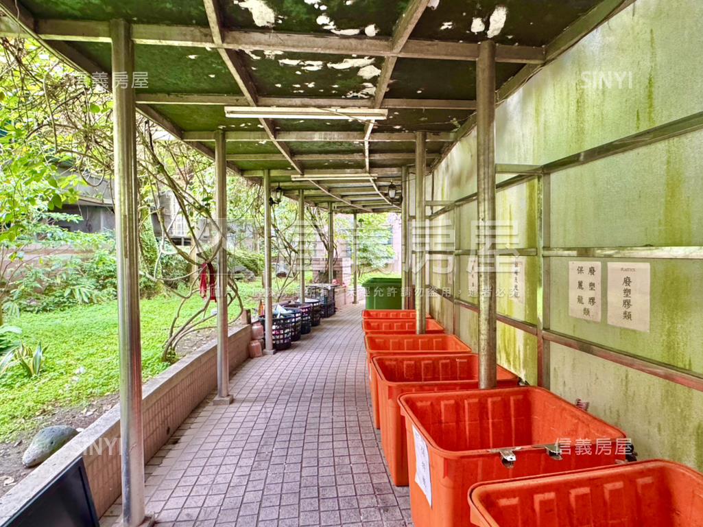 汐科翡翠花園三房車位房屋室內格局與周邊環境