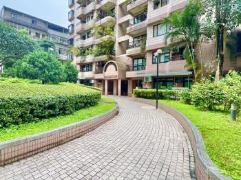 汐科翡翠花園三房車位