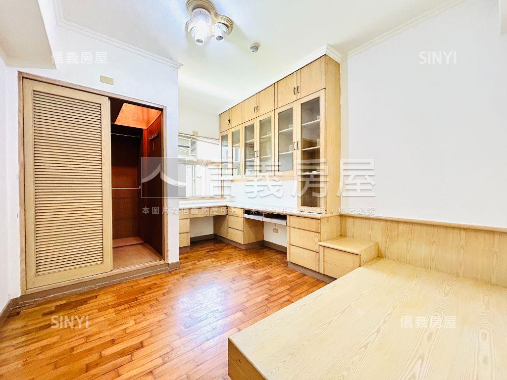 內湖站｜高樓３房雙車位房屋室內格局與周邊環境