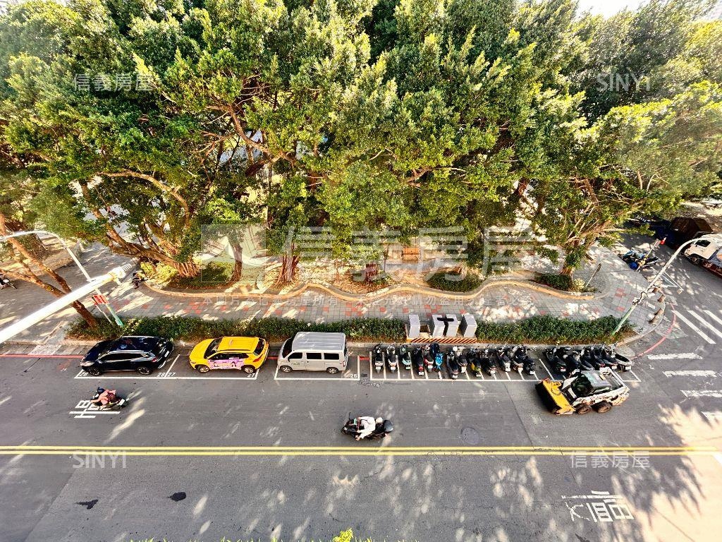 氣派成家面公園寓所房屋室內格局與周邊環境