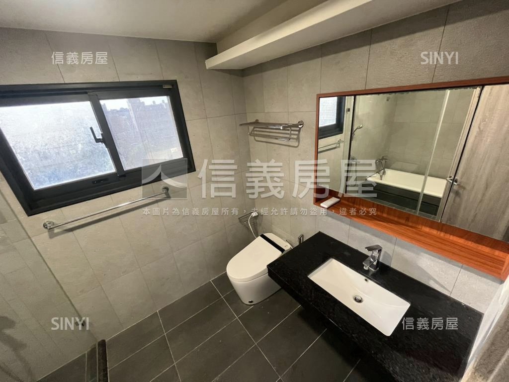 悟實壹章裝潢戶房屋室內格局與周邊環境