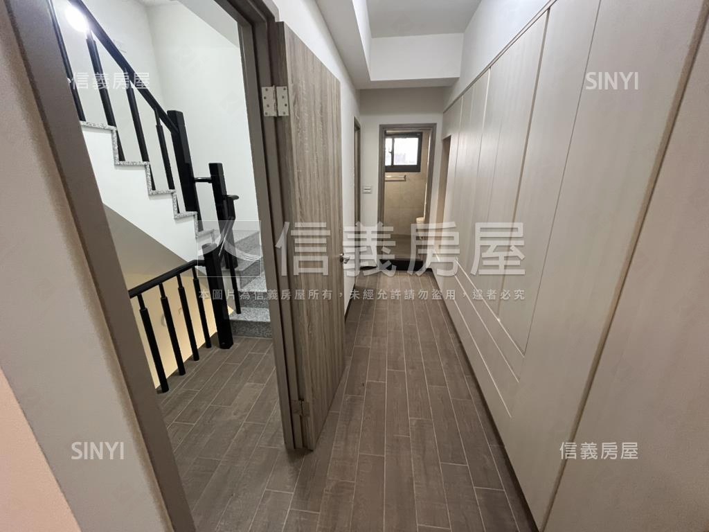 悟實壹章裝潢戶房屋室內格局與周邊環境