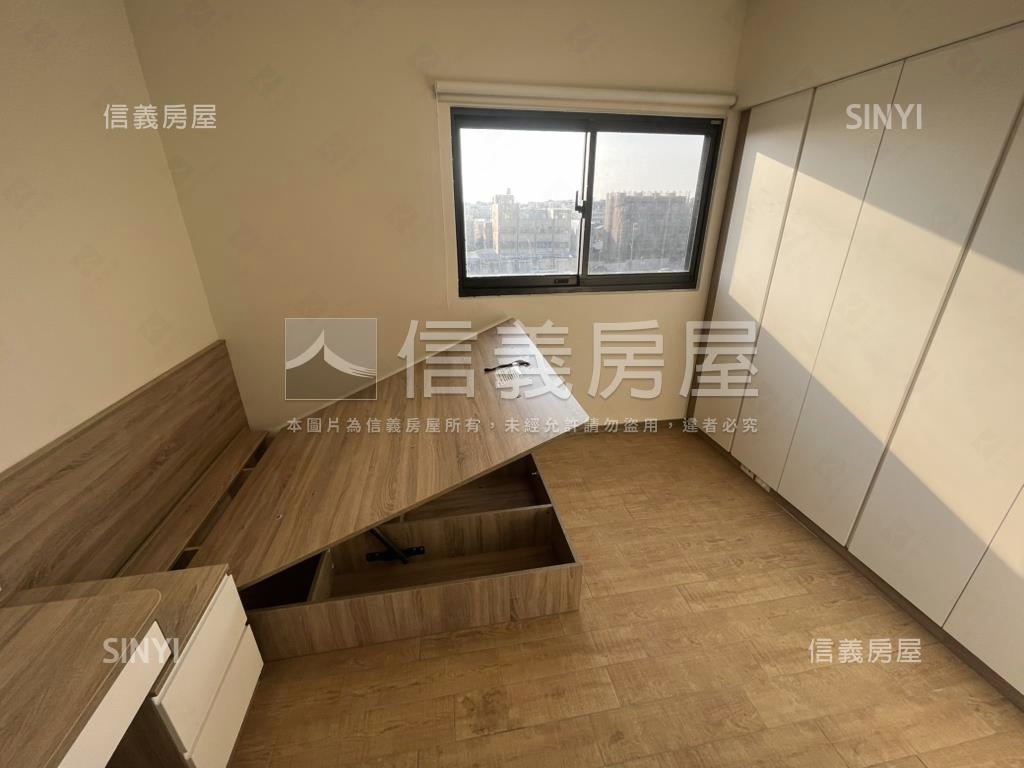 悟實壹章裝潢戶房屋室內格局與周邊環境