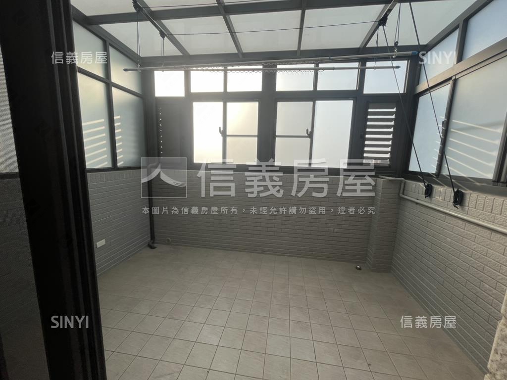 悟實壹章裝潢戶房屋室內格局與周邊環境