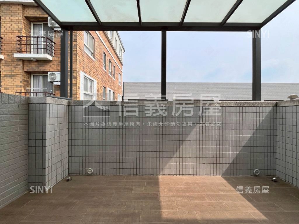 悟實壹章裝潢戶房屋室內格局與周邊環境