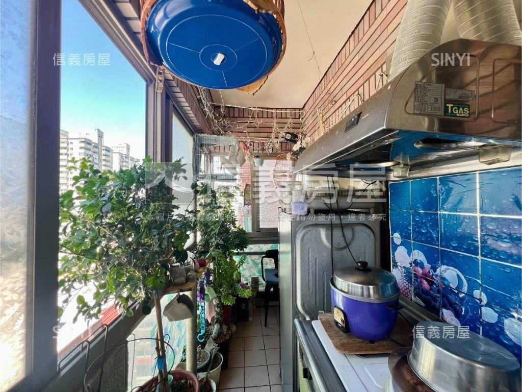 升官發財地中海兩房房屋室內格局與周邊環境