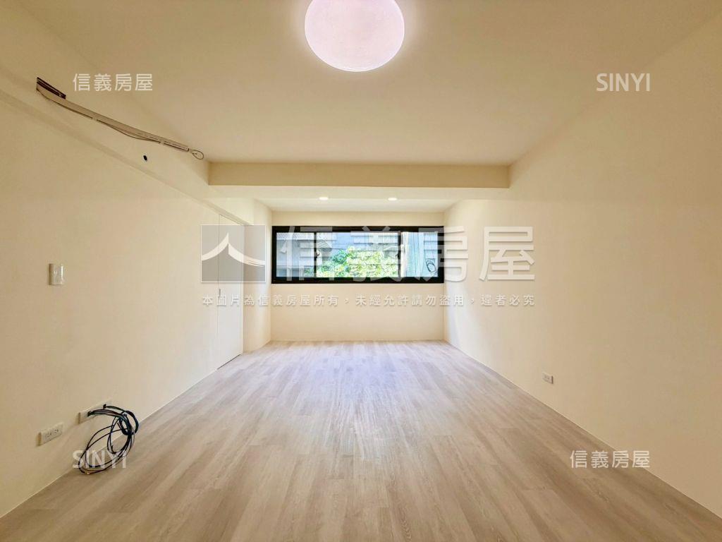 全新裝潢貴園電梯美廈房屋室內格局與周邊環境